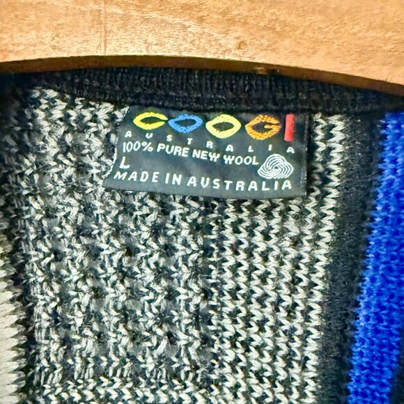 COOGI vintage cardigan - Picture 3 of 5
